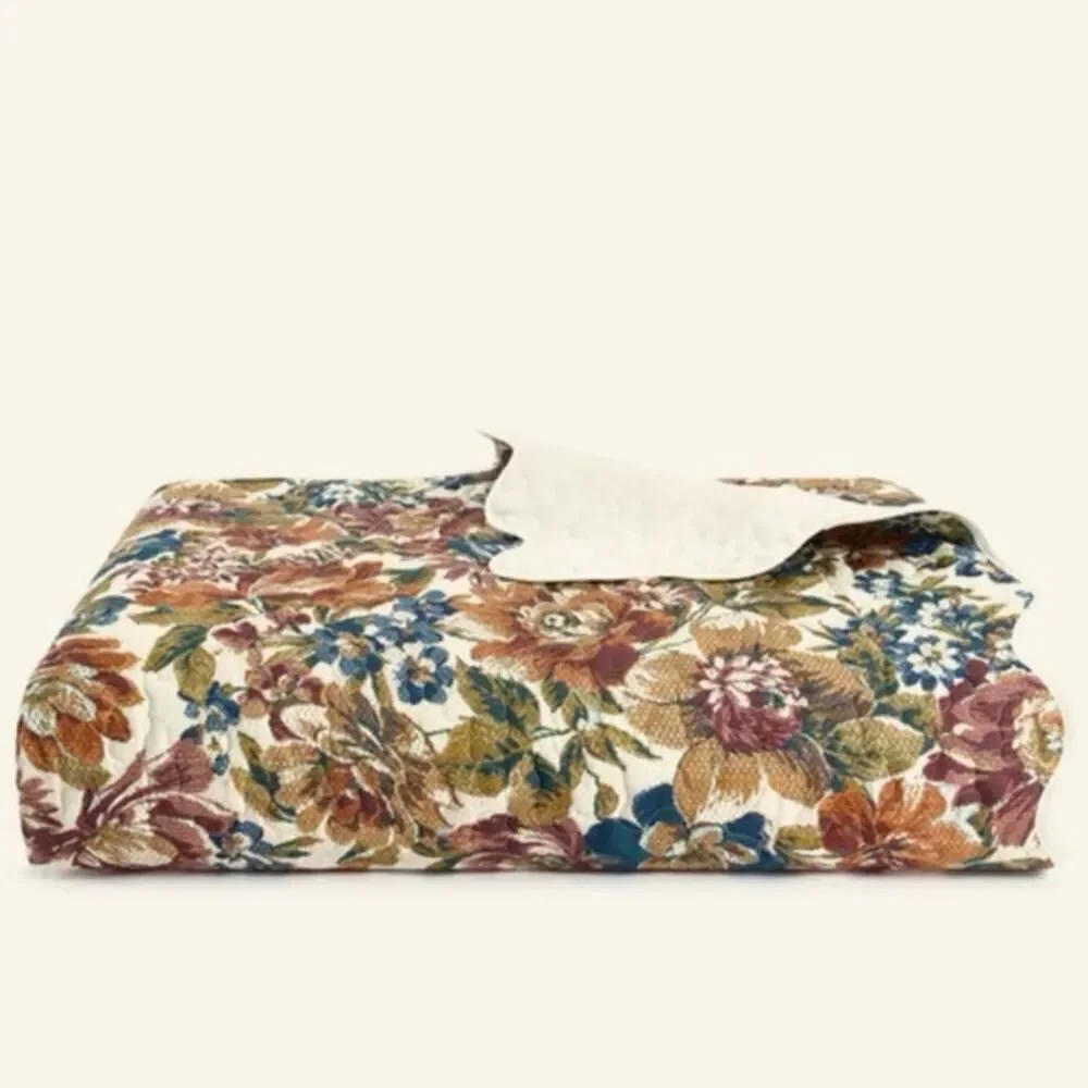 Patricia Nash Tapestry Queen Size Comforter 2 Sham Set